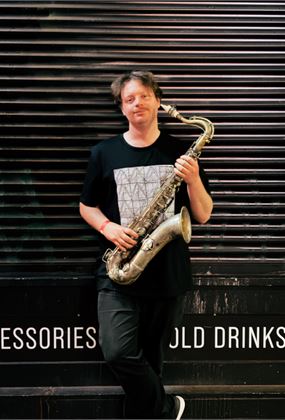 Kew Court House Live: Will Larson